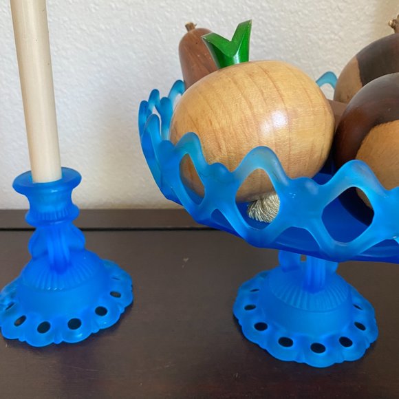 Vintage Westmoreland Elegant Glass Blue Satin Mist Doric Open Lace Console Set - Picture 11 of 16